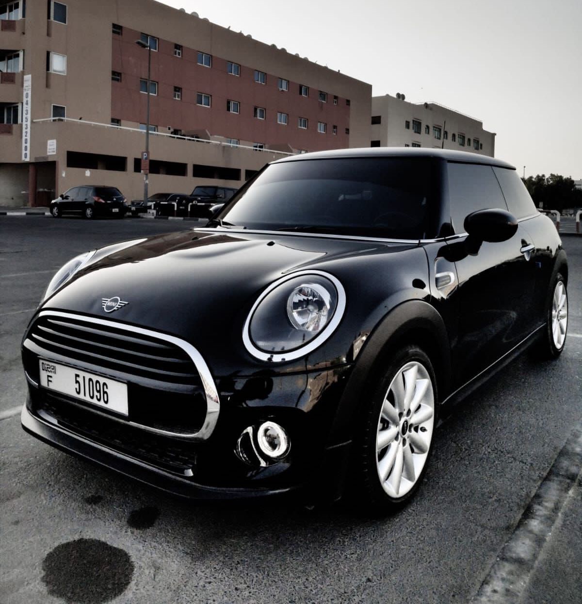 Mini Cooper  аренда дубай