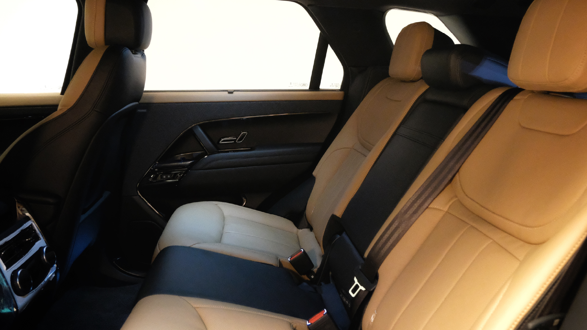 арендовать Range Rover Sport  в Дубае