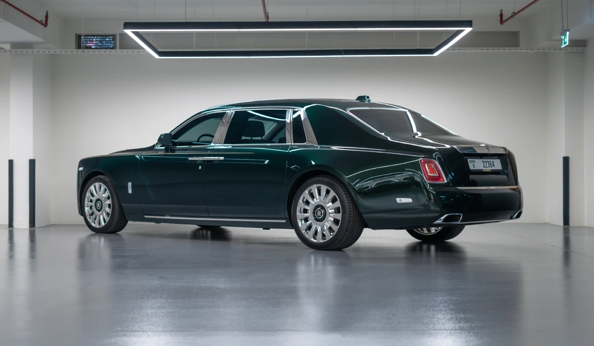rent Rolls Royce Phantom BESPOKE EDITION  in dubai