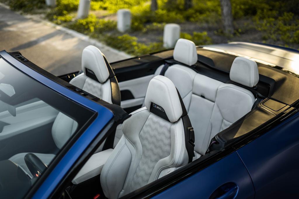 арендовать Bmw M4 competition convertible  длительный срок в Дубае