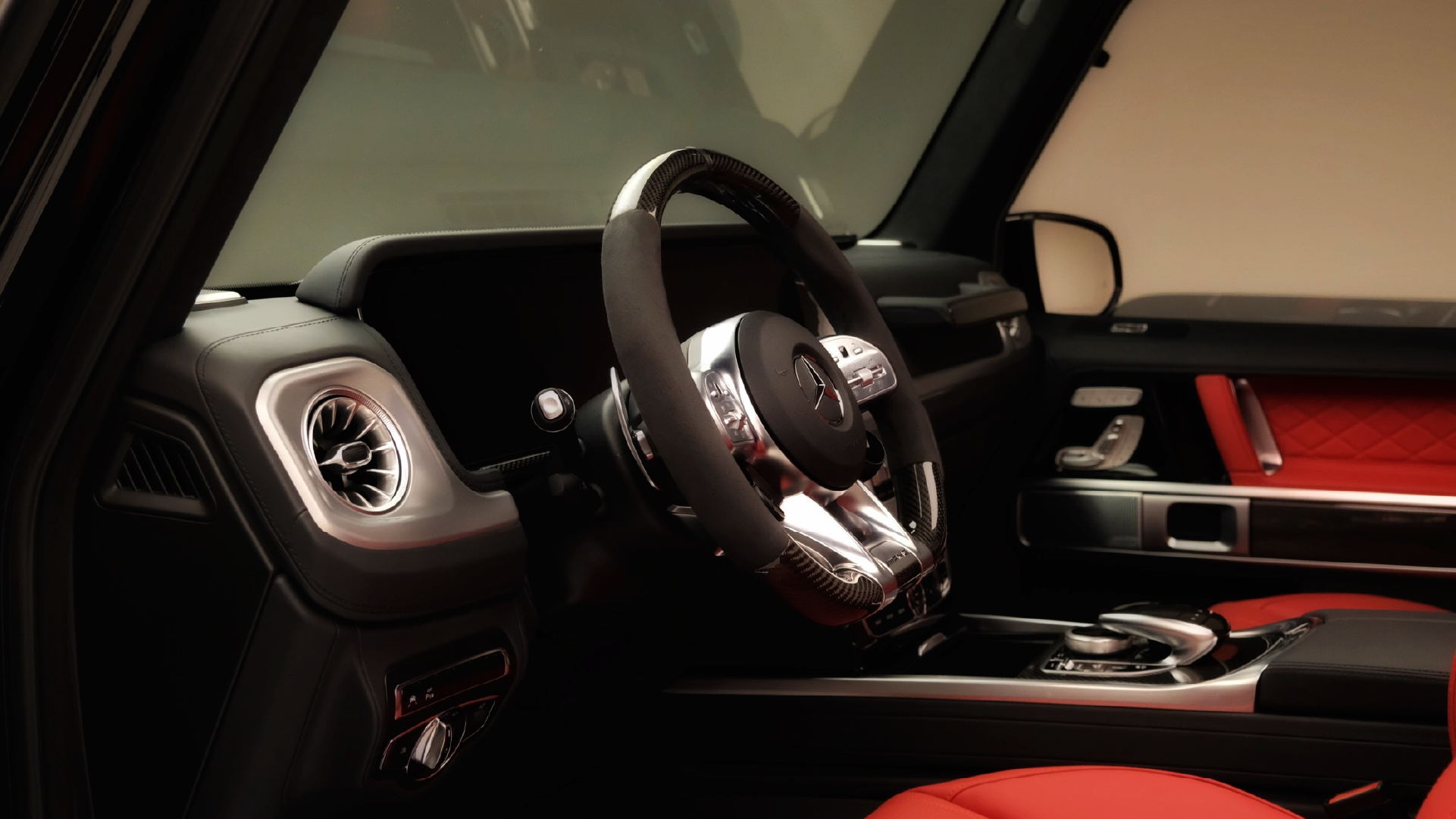 арендовать Mercedes-Benz G63 AMG  длительный срок в Дубае