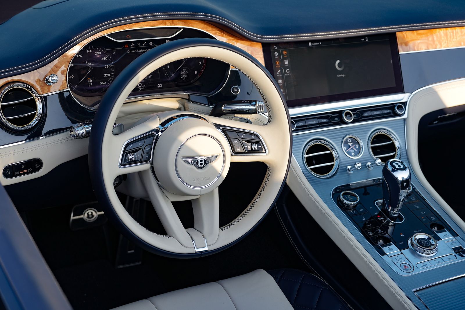арендовать BENTLEY GTC  длительный срок в Дубае